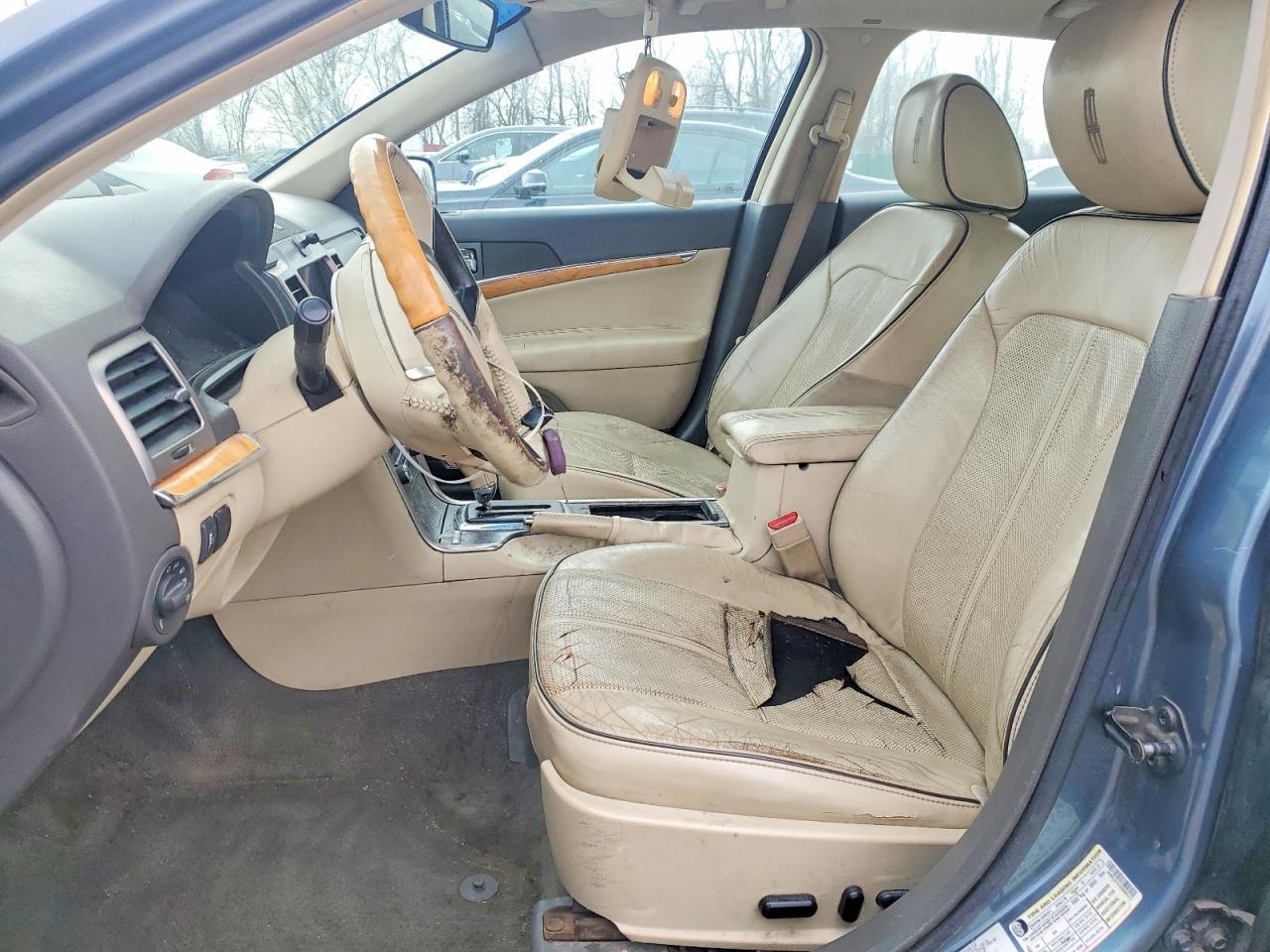2012 LINCOLN MKZ