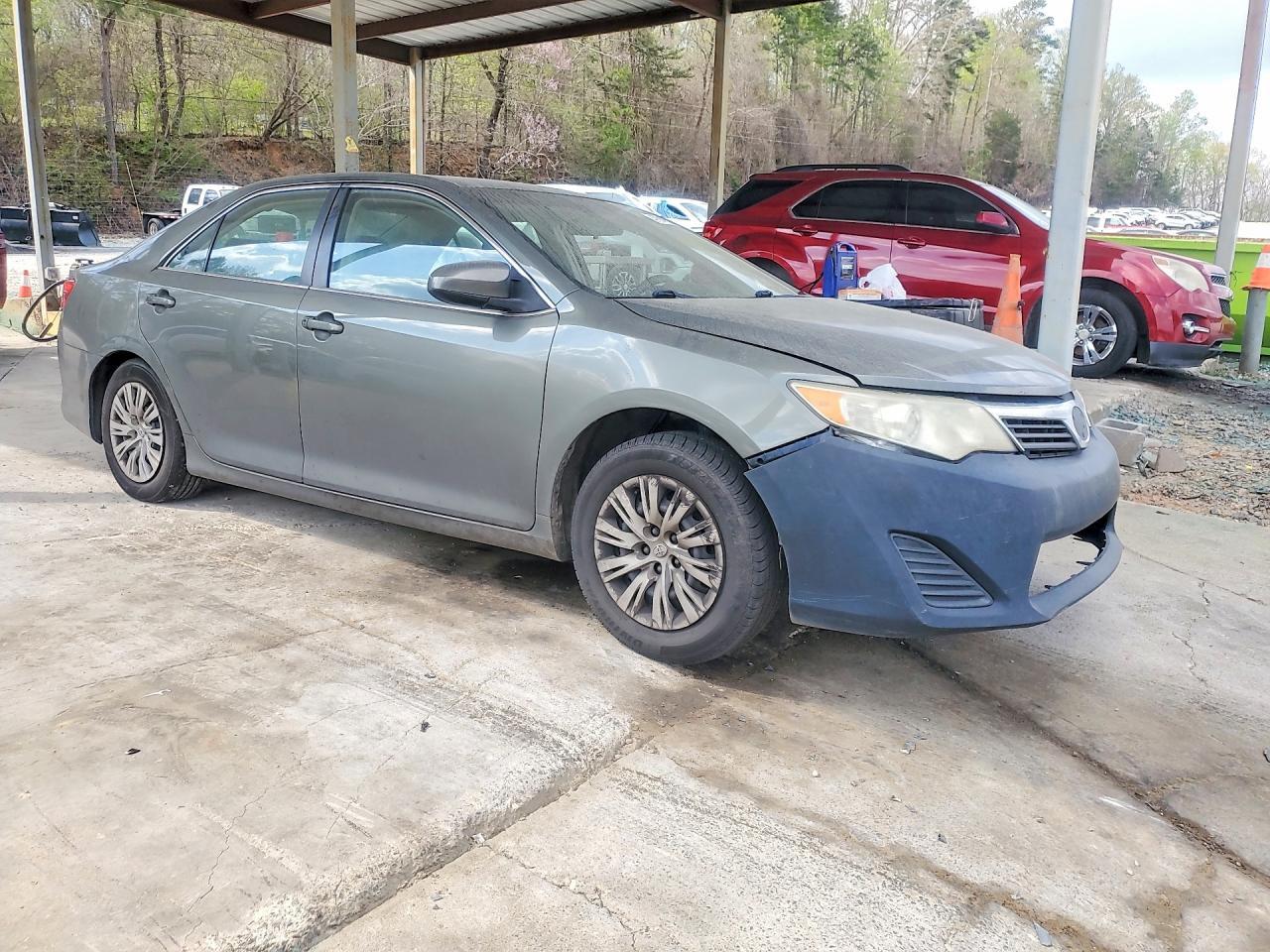 2012 TOYOTA CAMRY