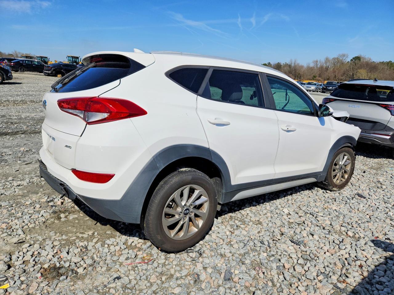 2018 HYUNDAI TUCSON