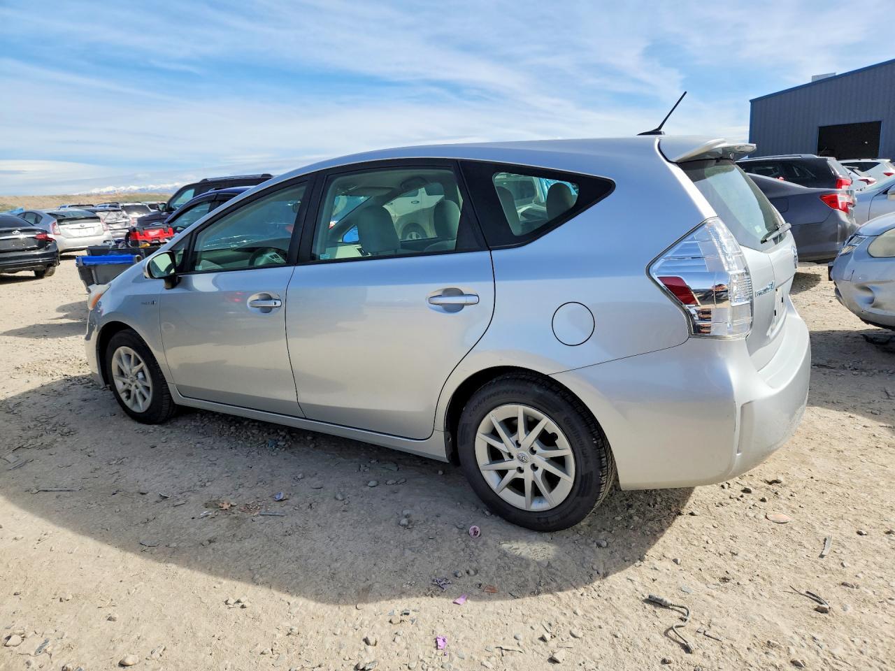 2012 TOYOTA PRIUS V