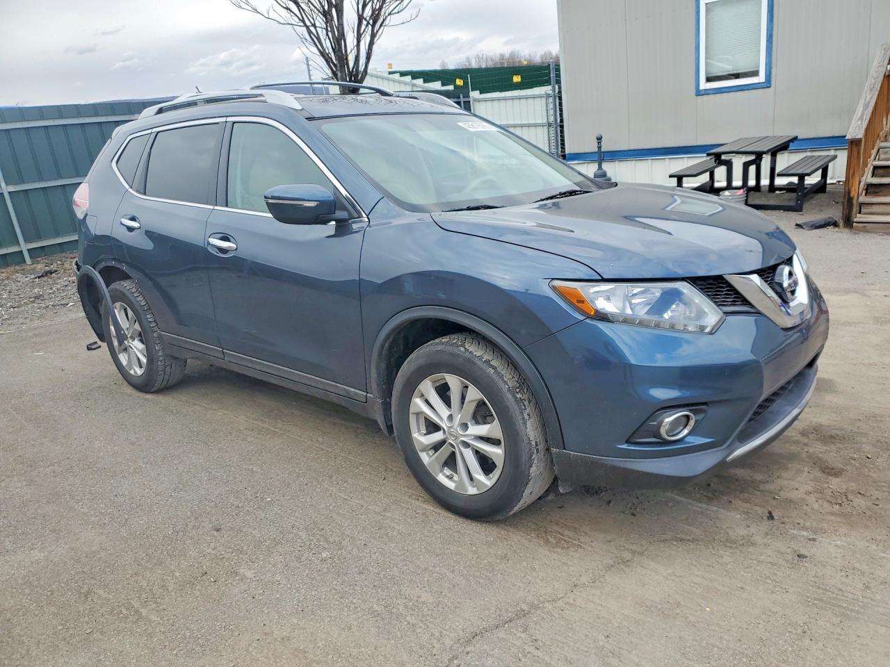 2014 NISSAN ROGUE
