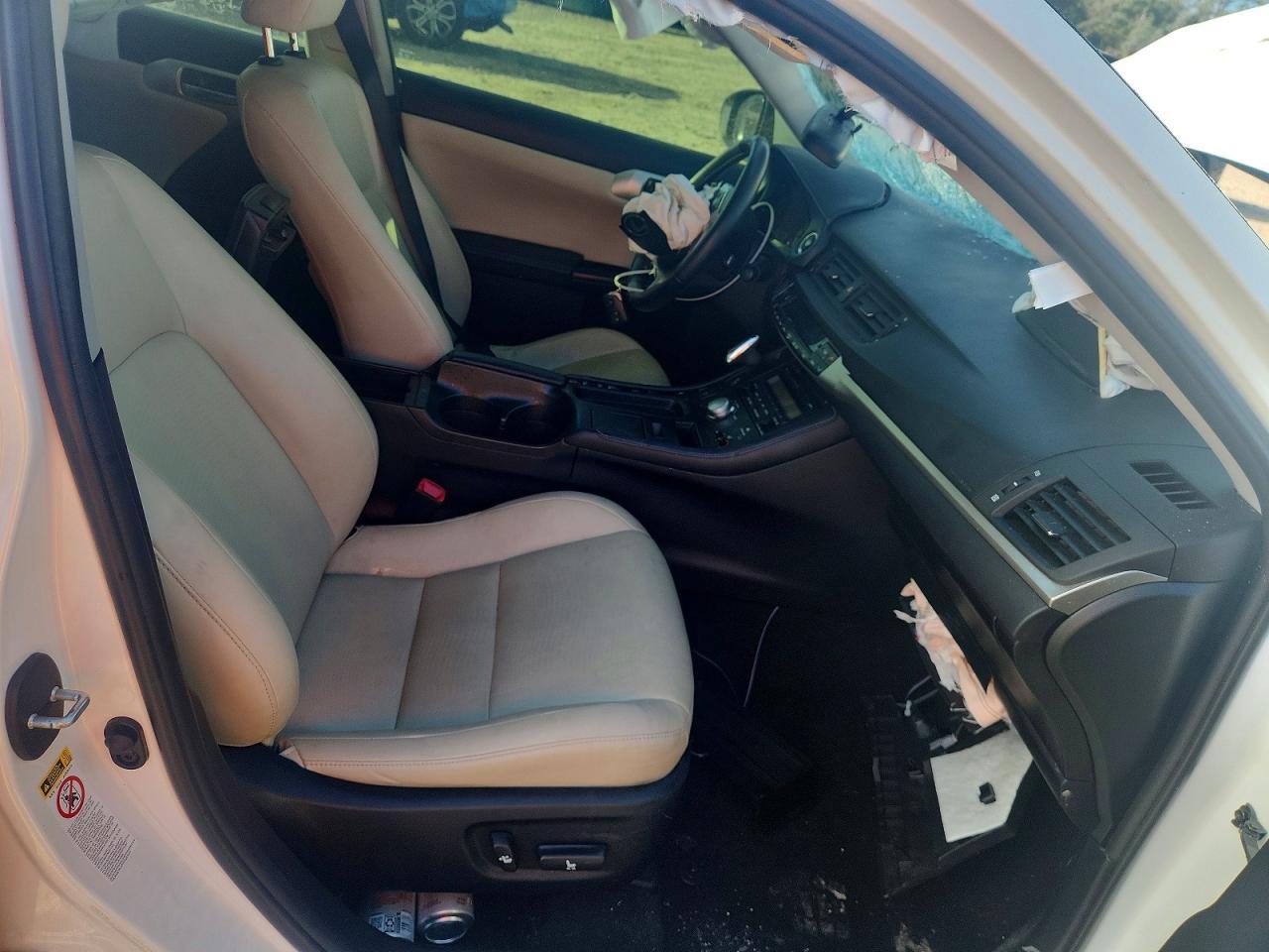 2013 LEXUS CT 200H