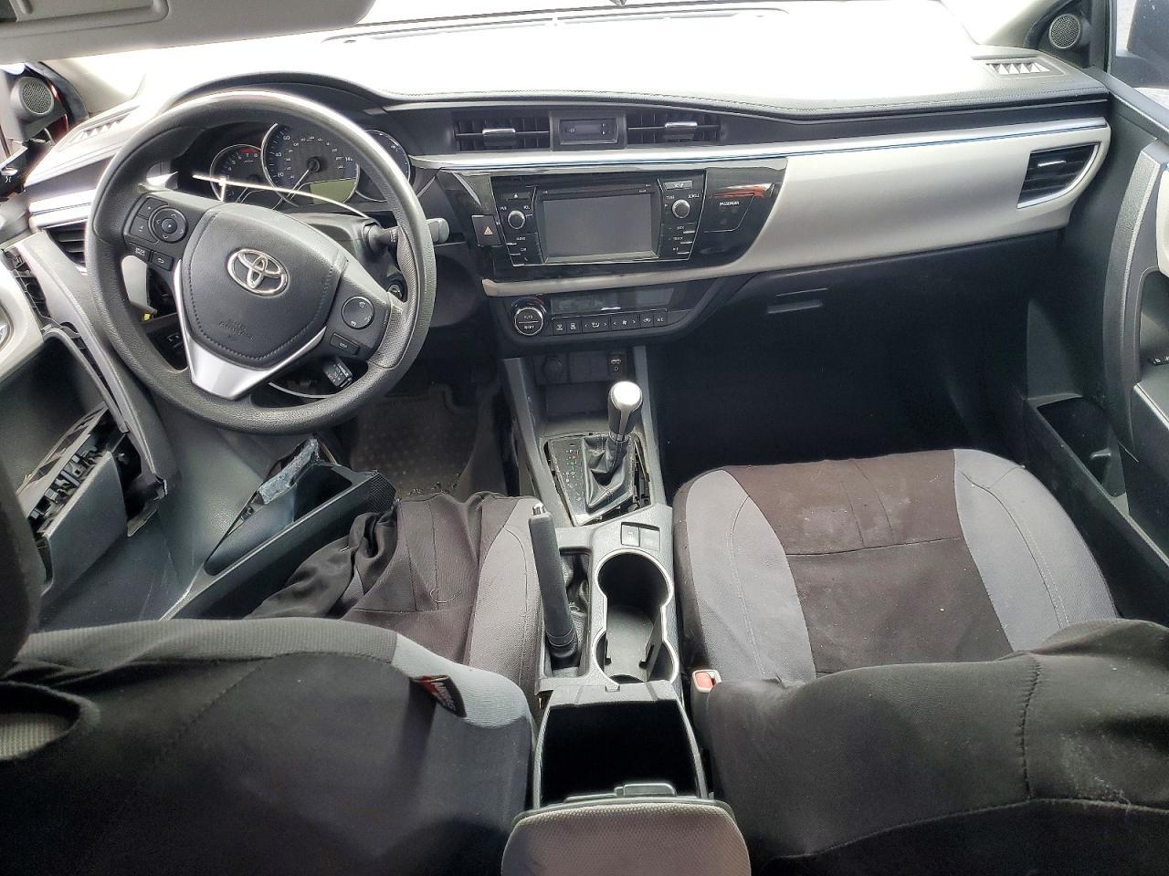 2015 TOYOTA COROLLA