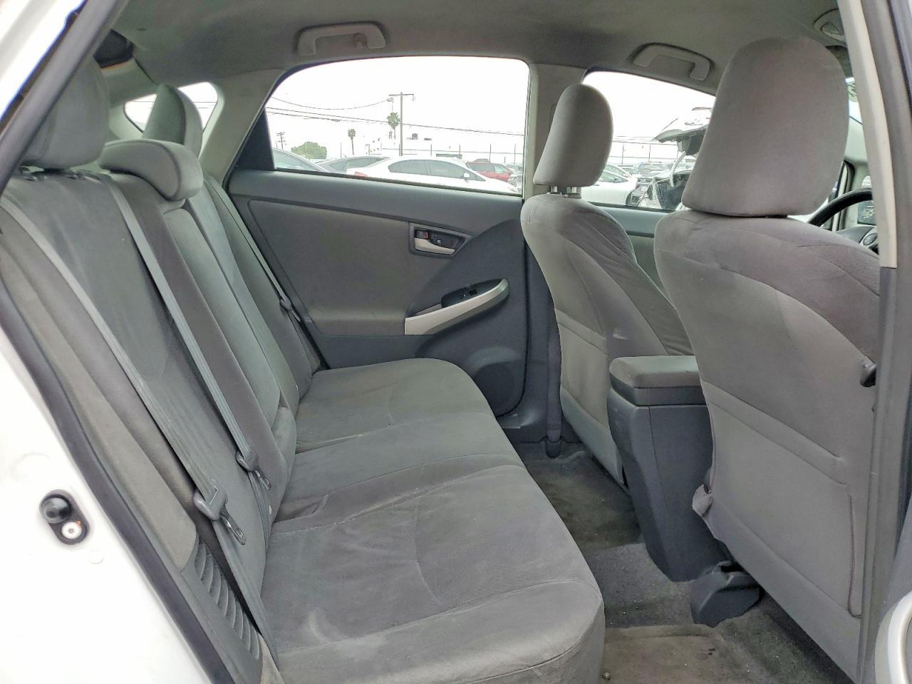 2010 TOYOTA PRIUS