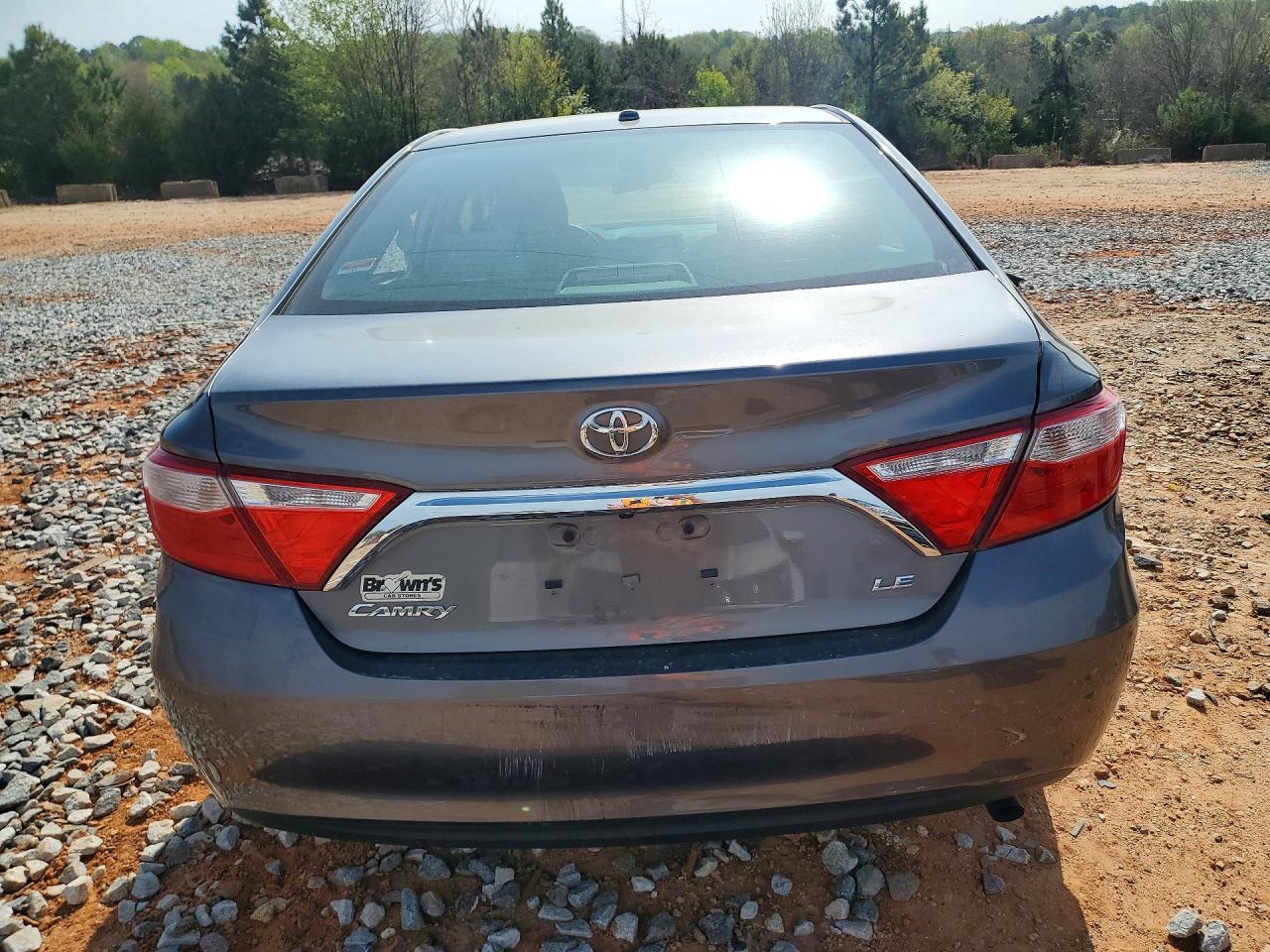 2015 TOYOTA CAMRY