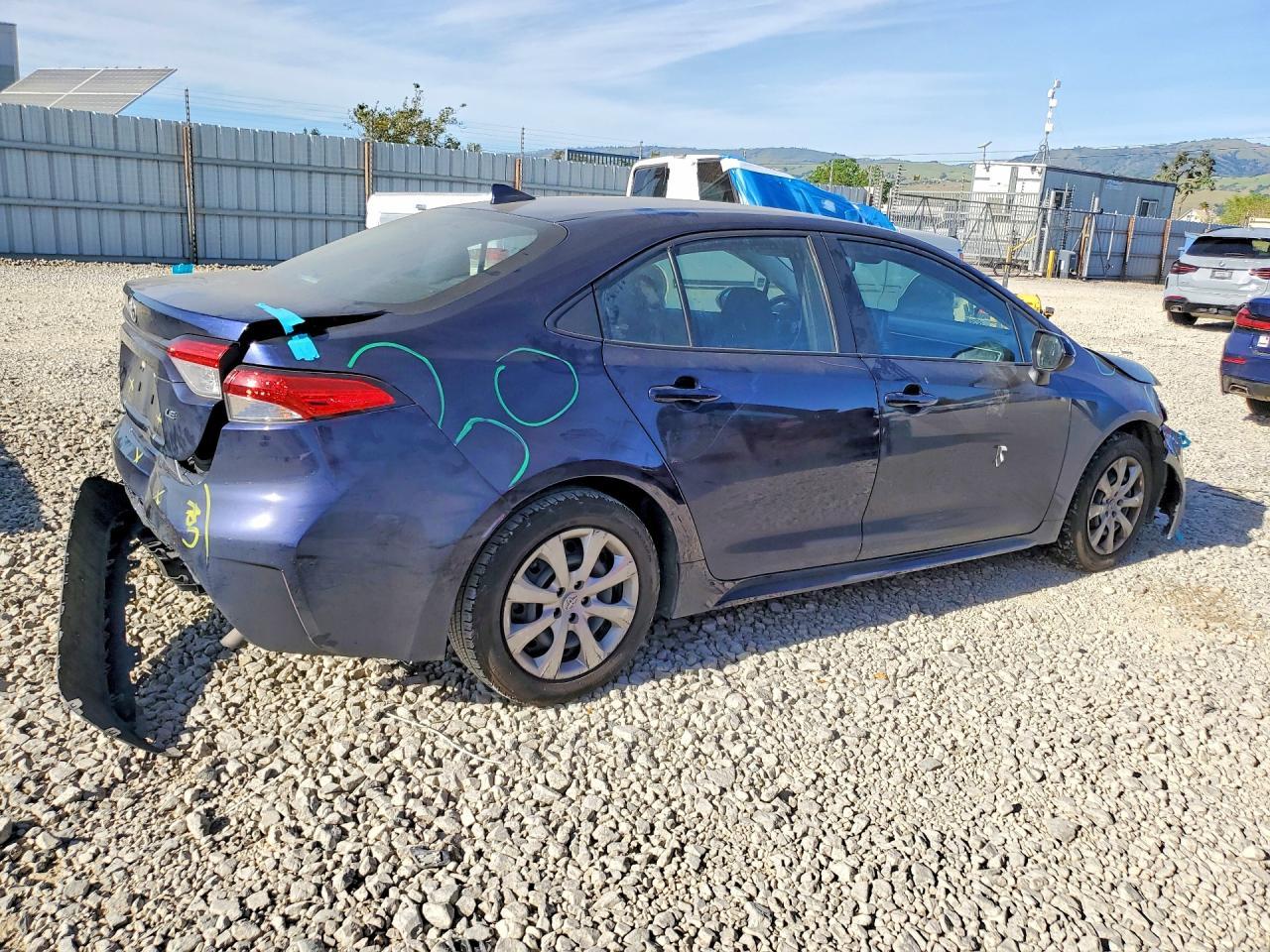 2022 TOYOTA COROLLA