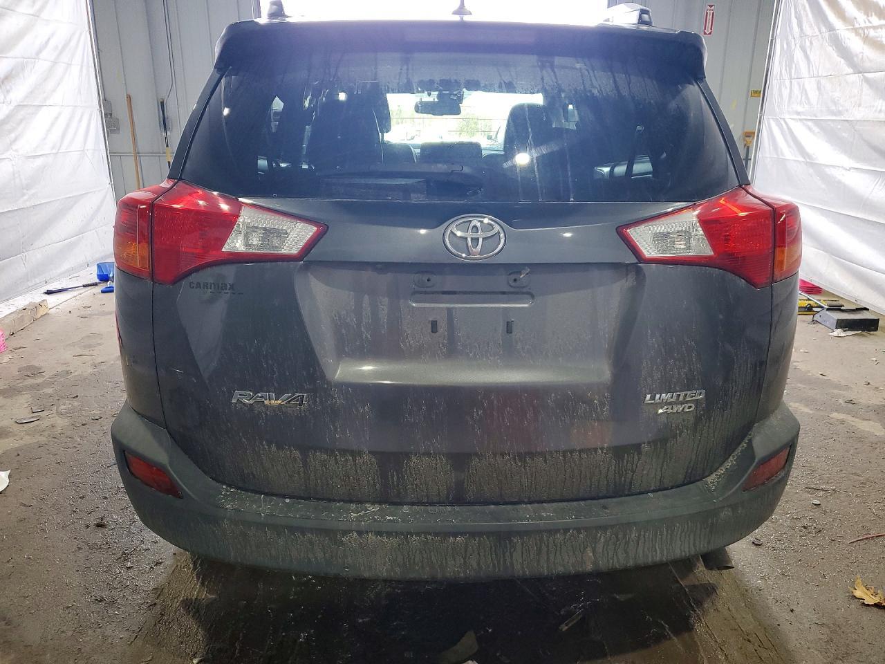2015 TOYOTA RAV4