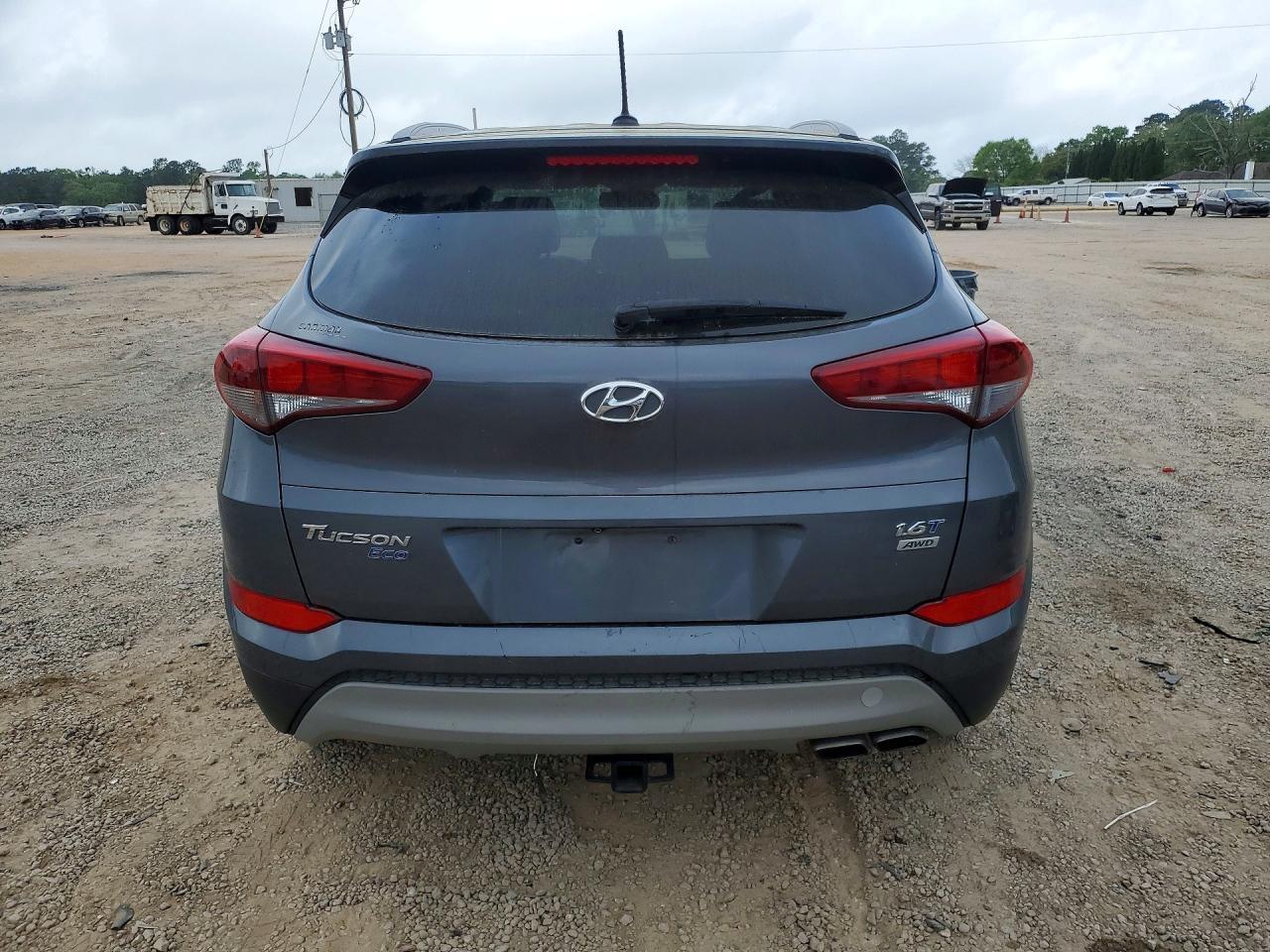 2017 HYUNDAI TUCSON