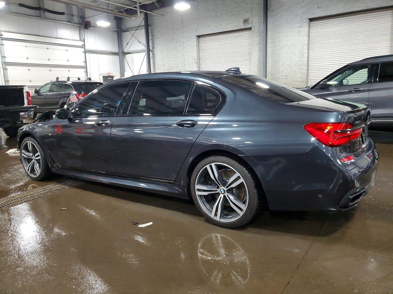 2016 BMW 7 series