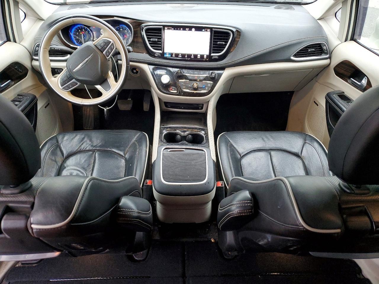 2021 CHRYSLER Pacifica