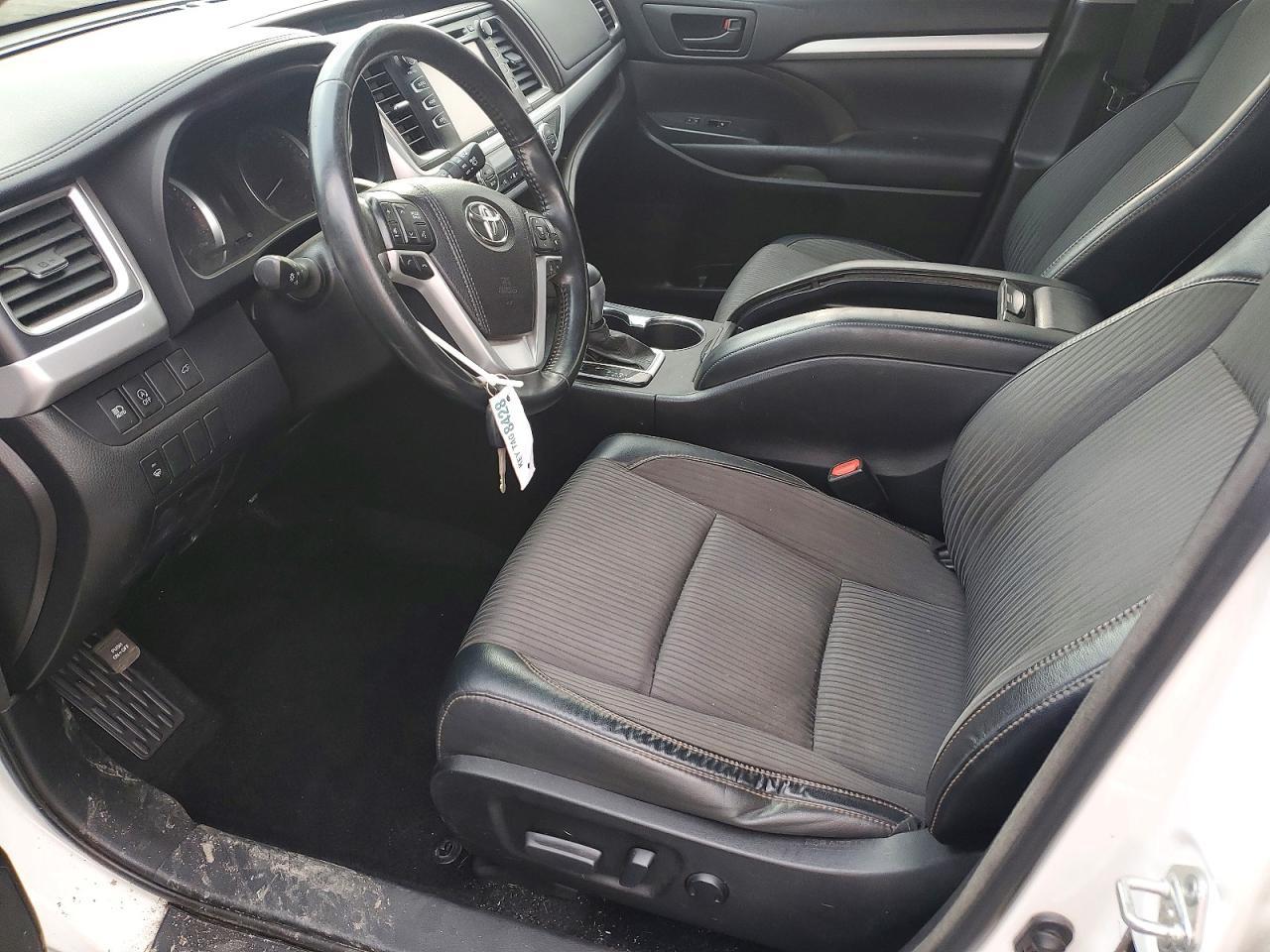 2018 TOYOTA HIGHLANDER