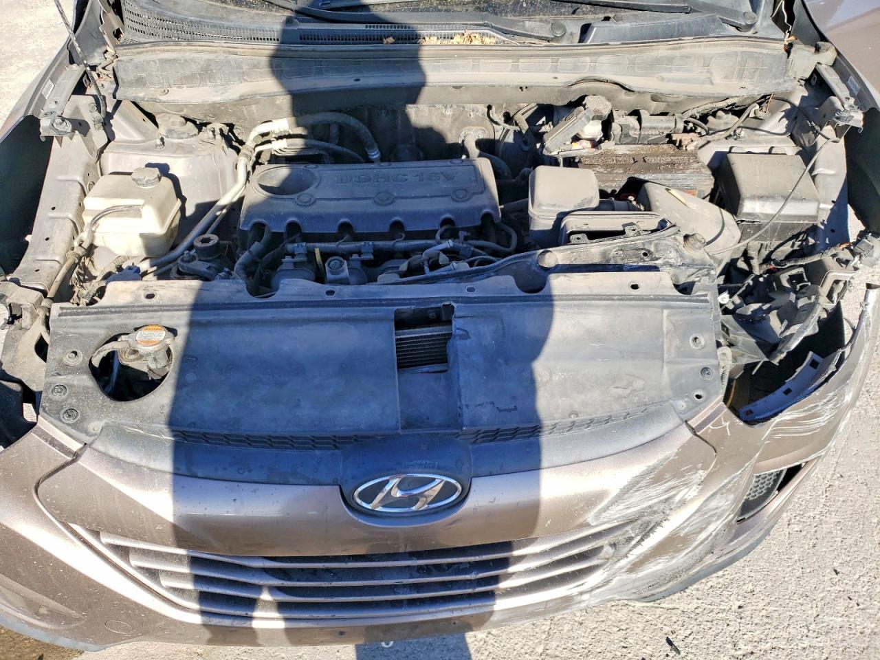 2011 HYUNDAI TUCSON