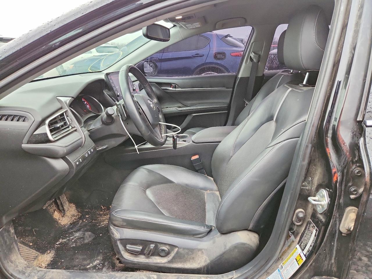 2022 TOYOTA CAMRY