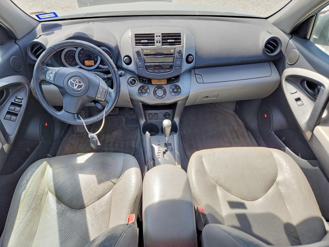 2011 TOYOTA RAV4