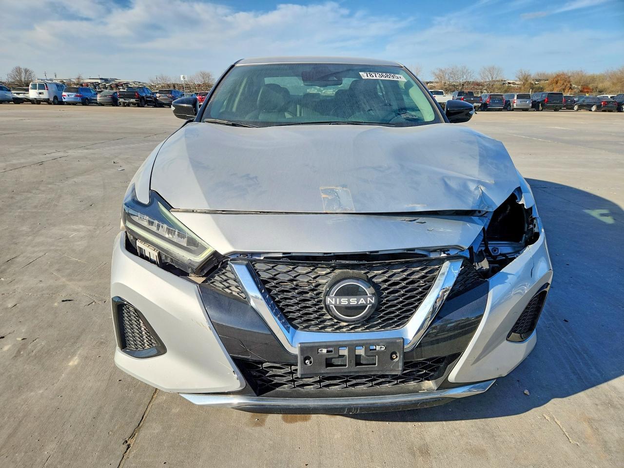 2023 NISSAN Maxima