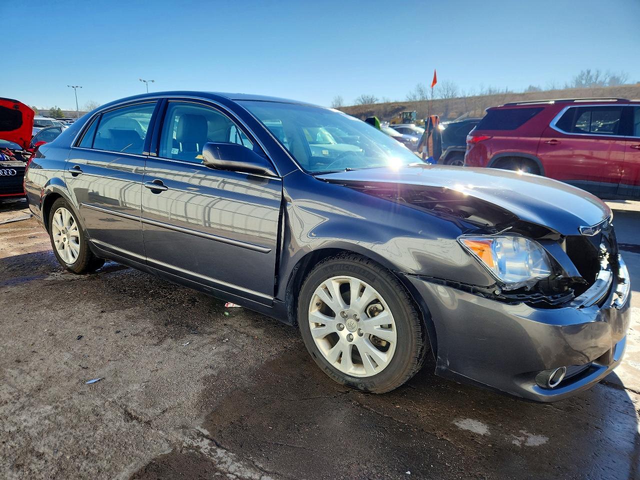 2009 TOYOTA Avalon
