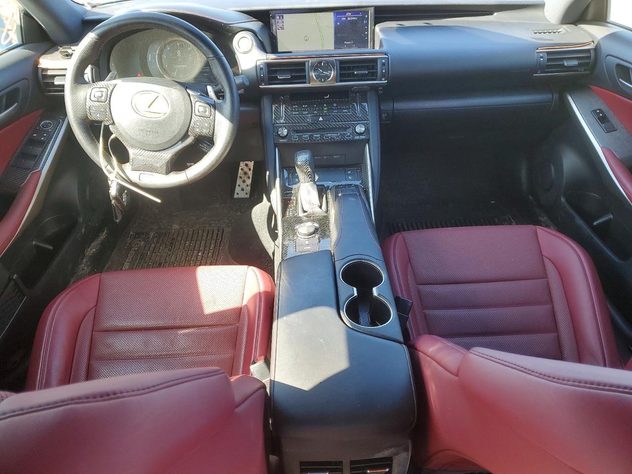 2019 LEXUS IS 300