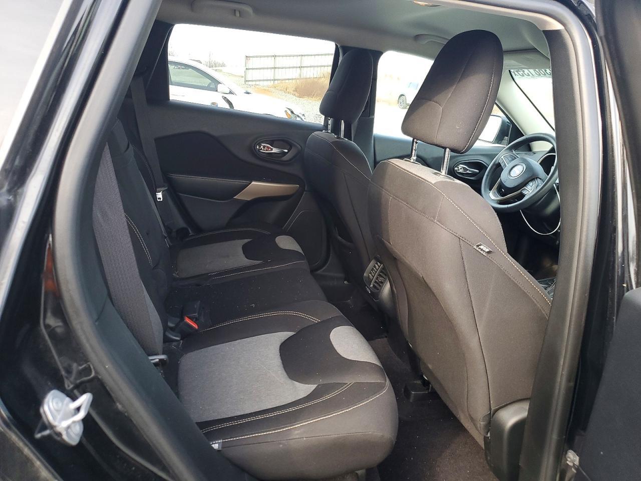 2018 JEEP CHEROKEE