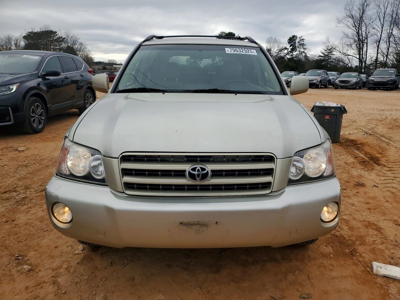 2003 TOYOTA HIGHLANDER