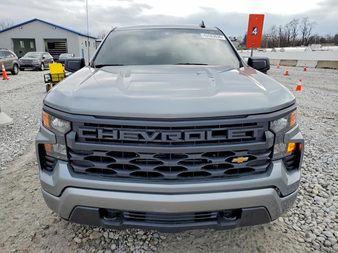 2024 CHEVROLET Silverado
