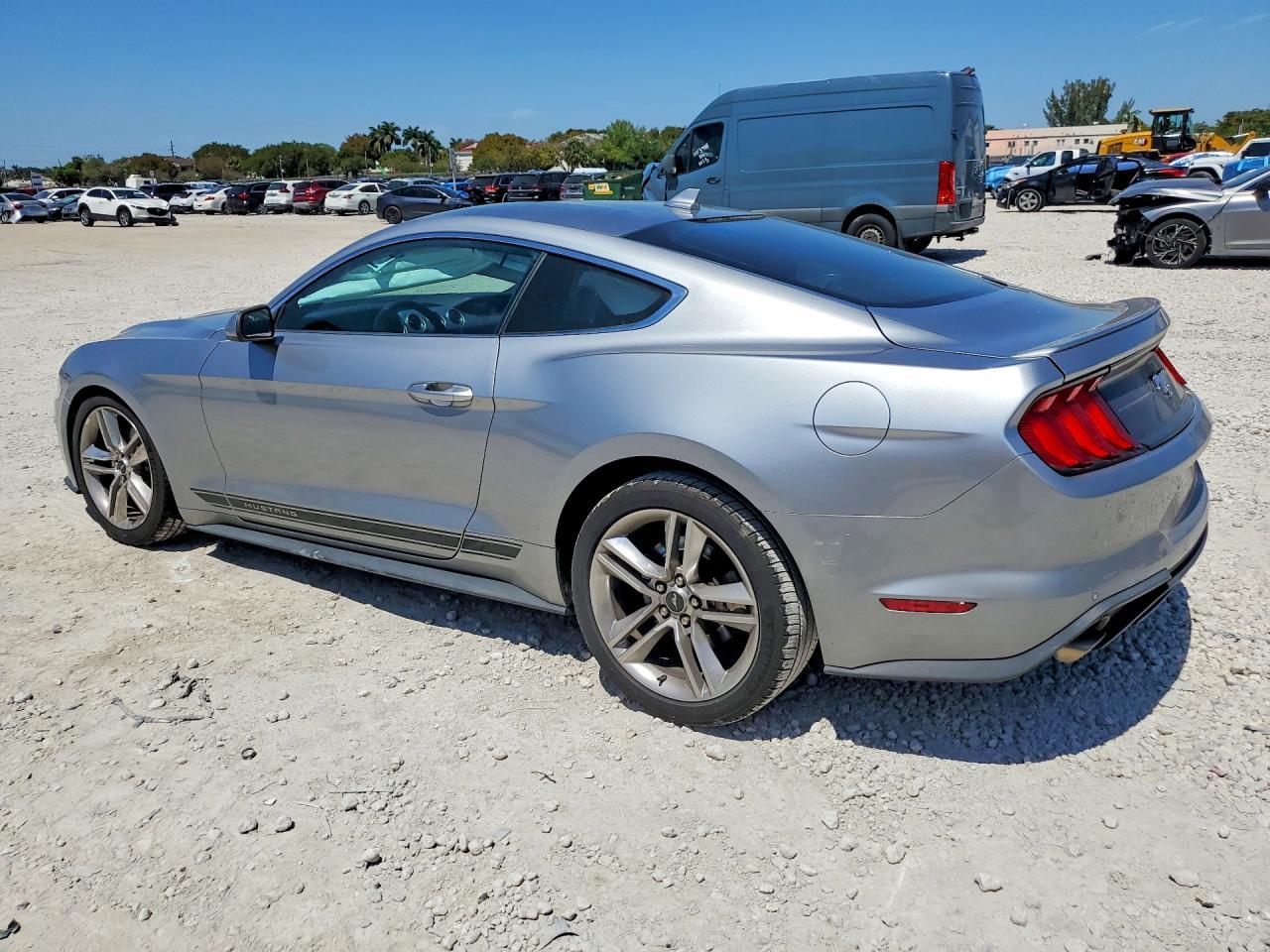 2021 FORD MUSTANG