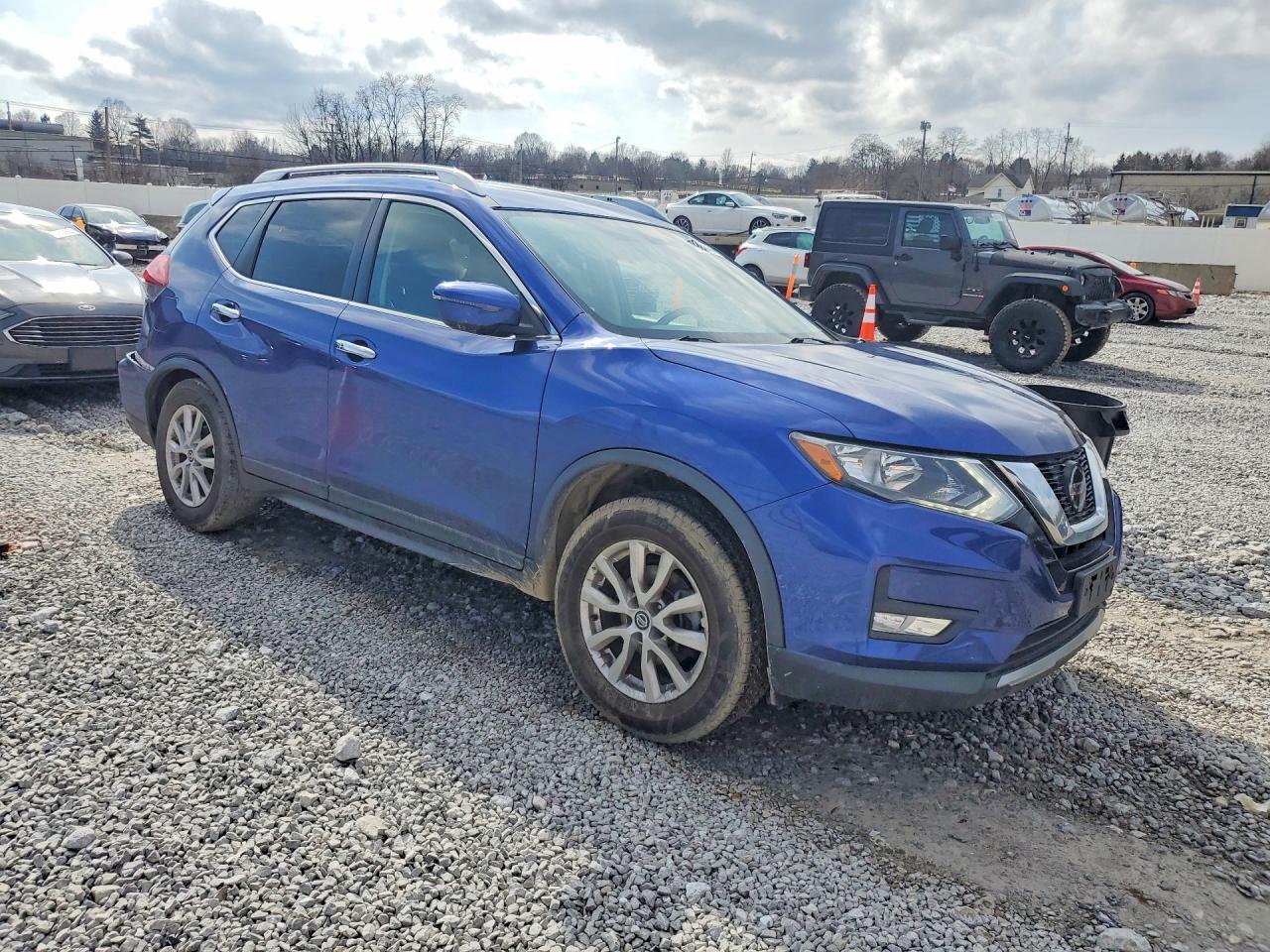 2018 NISSAN ROGUE