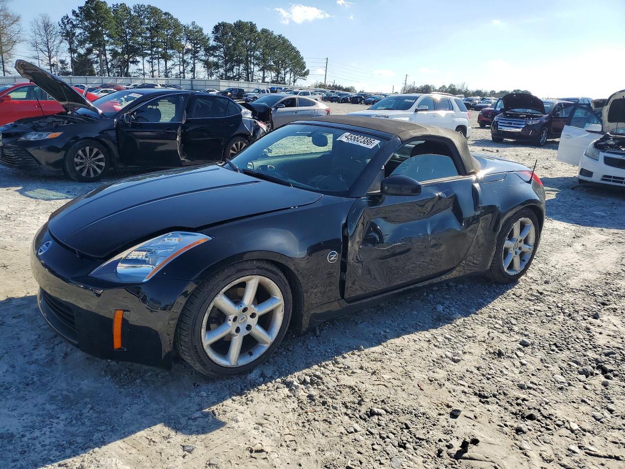 2004 NISSAN 350Z