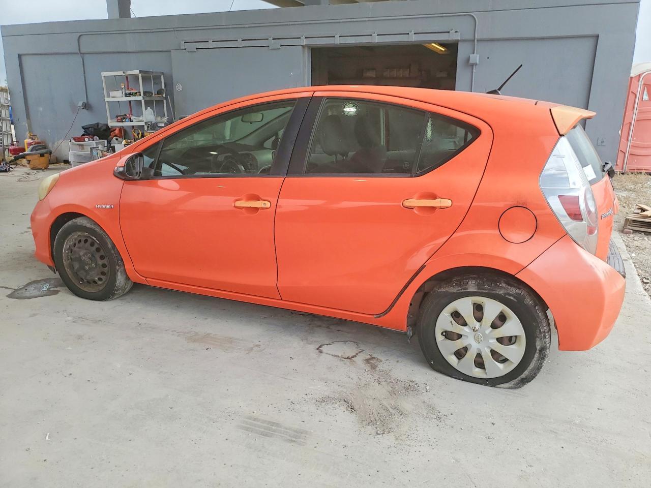 2012 TOYOTA Prius c