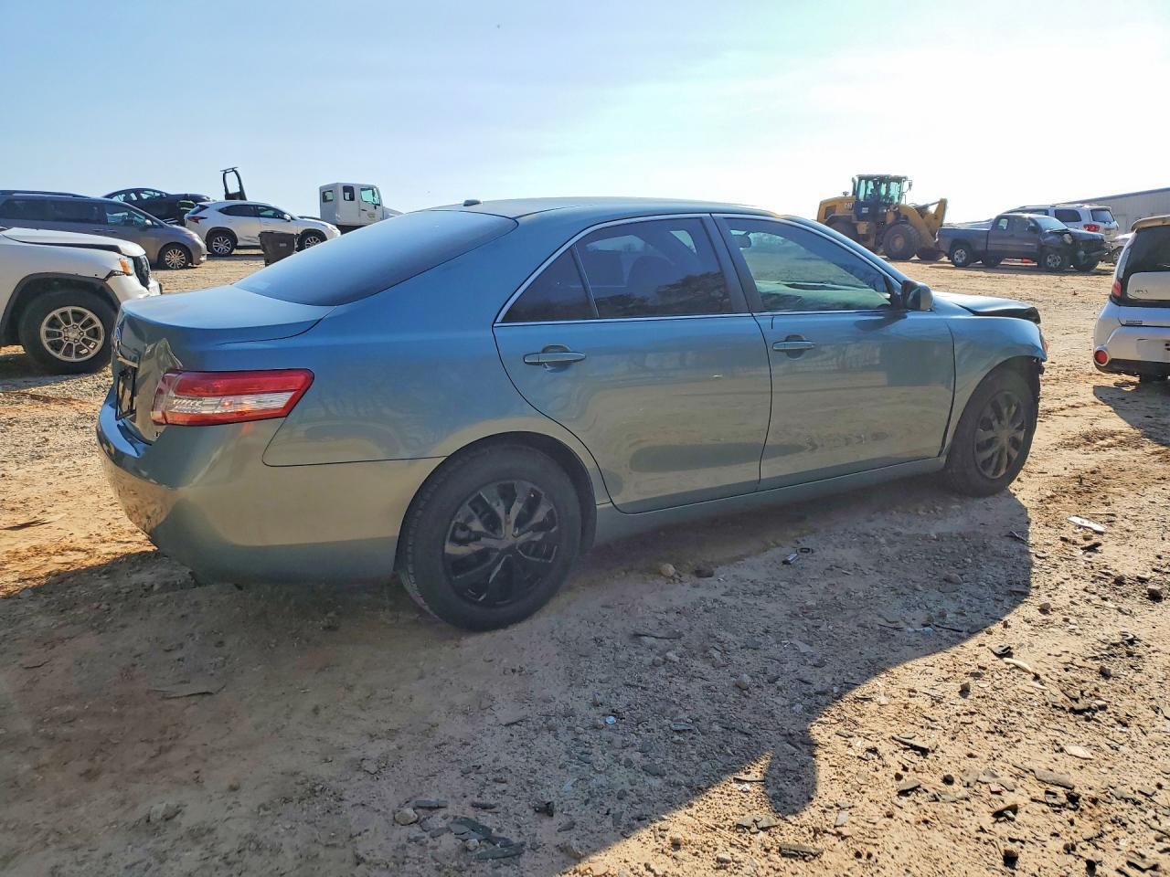 2010 TOYOTA CAMRY