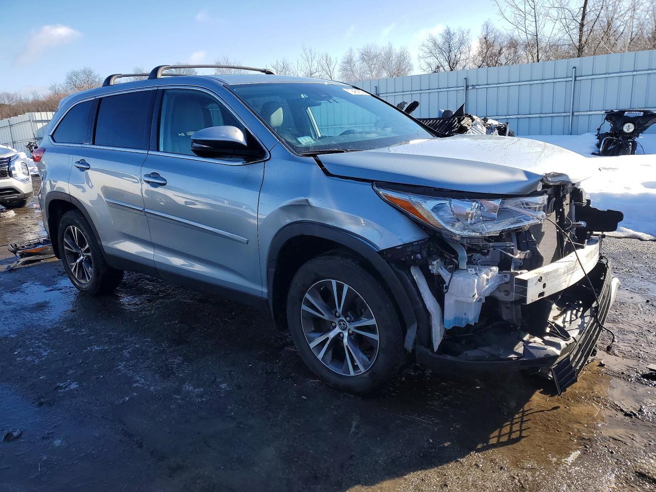 2019 TOYOTA HIGHLANDER