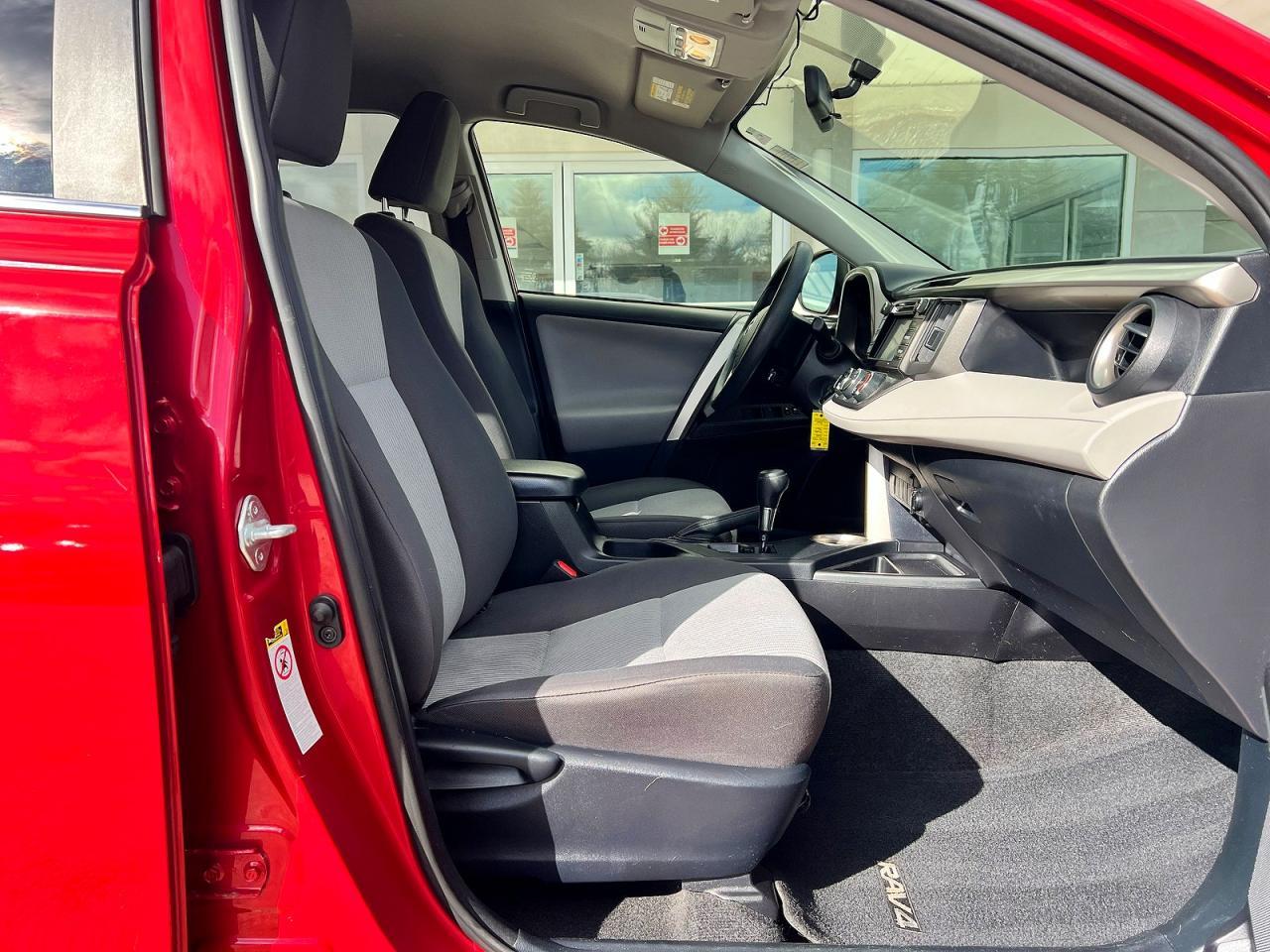 2014 TOYOTA RAV4