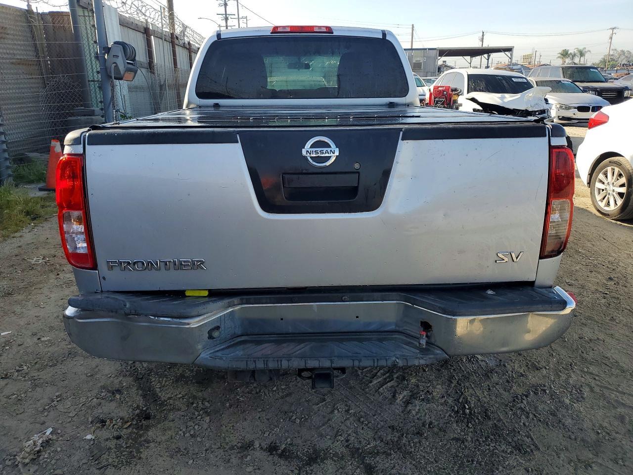 2012 NISSAN Frontier