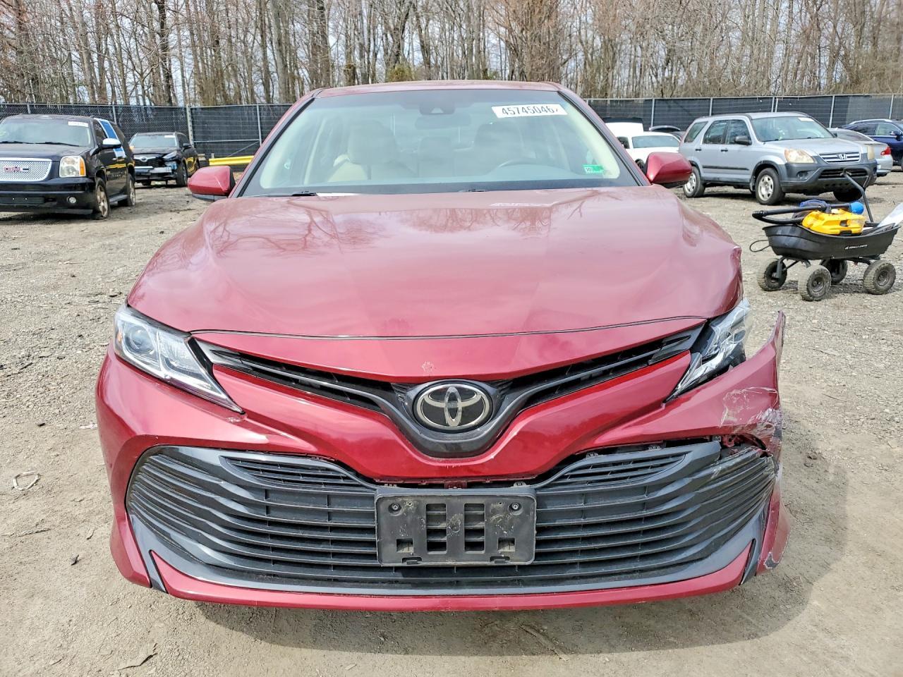 2018 TOYOTA CAMRY