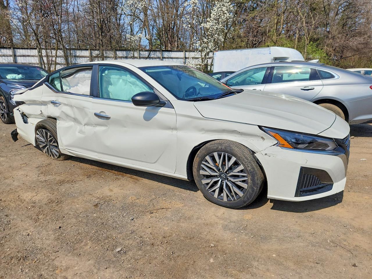 2025 NISSAN ALTIMA