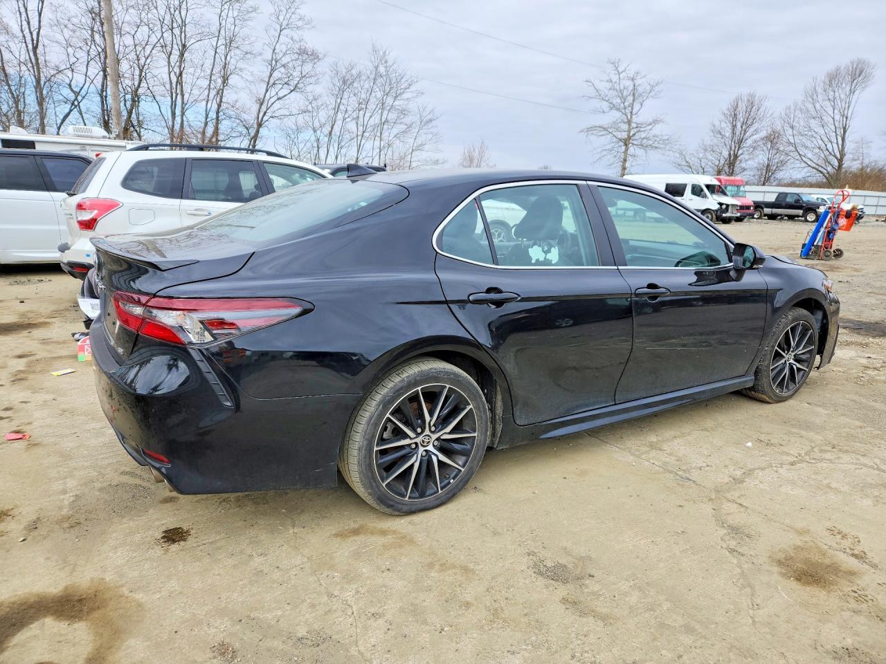 2023 TOYOTA CAMRY