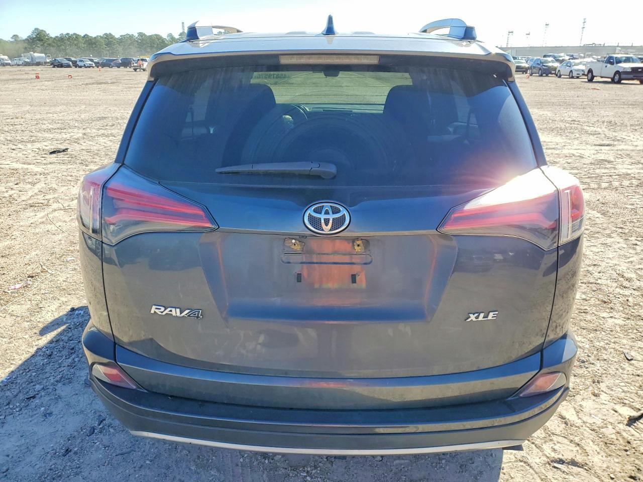 2018 TOYOTA RAV4