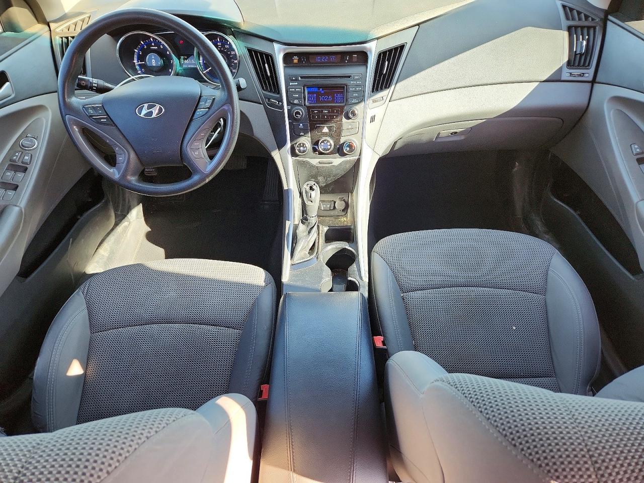 2014 HYUNDAI SONATA