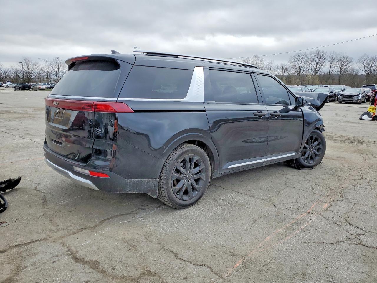 2022 KIA Carnival
