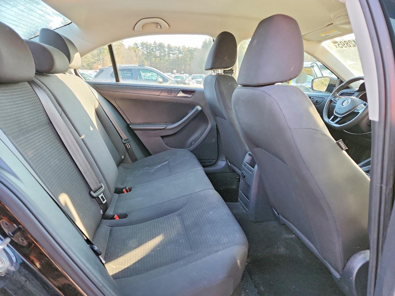 2016 VOLKSWAGEN JETTA