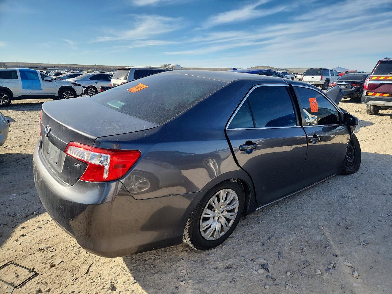 2013 TOYOTA CAMRY