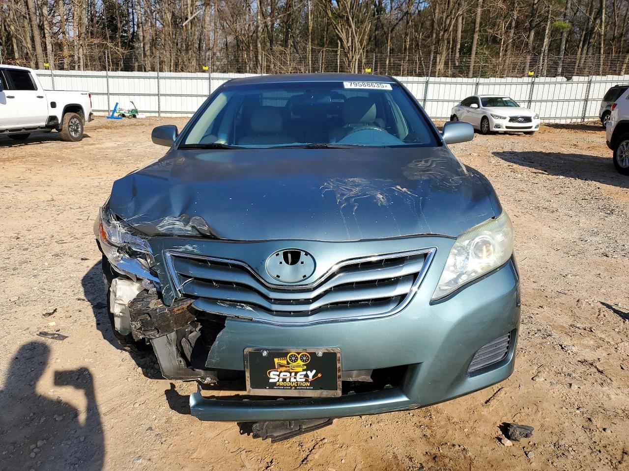 2010 TOYOTA CAMRY
