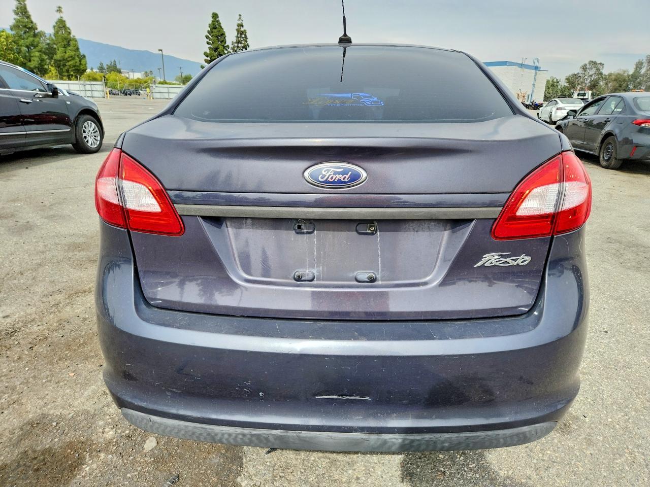 2012 FORD Fiesta