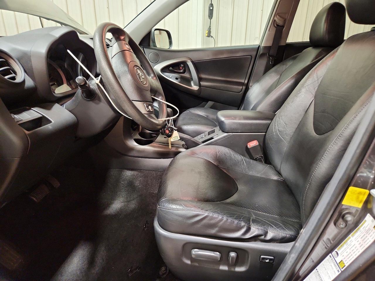 2012 TOYOTA RAV4
