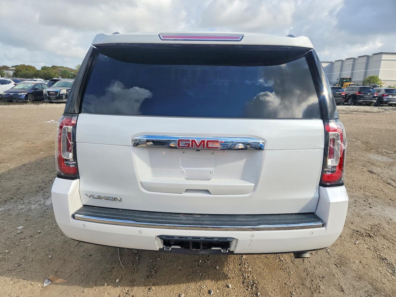 2020 GMC Yukon