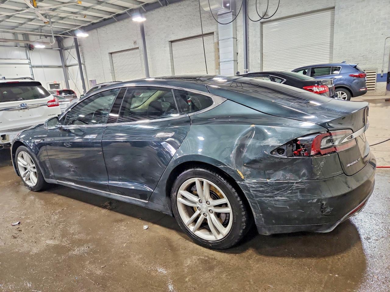 2013 TESLA MODEL S