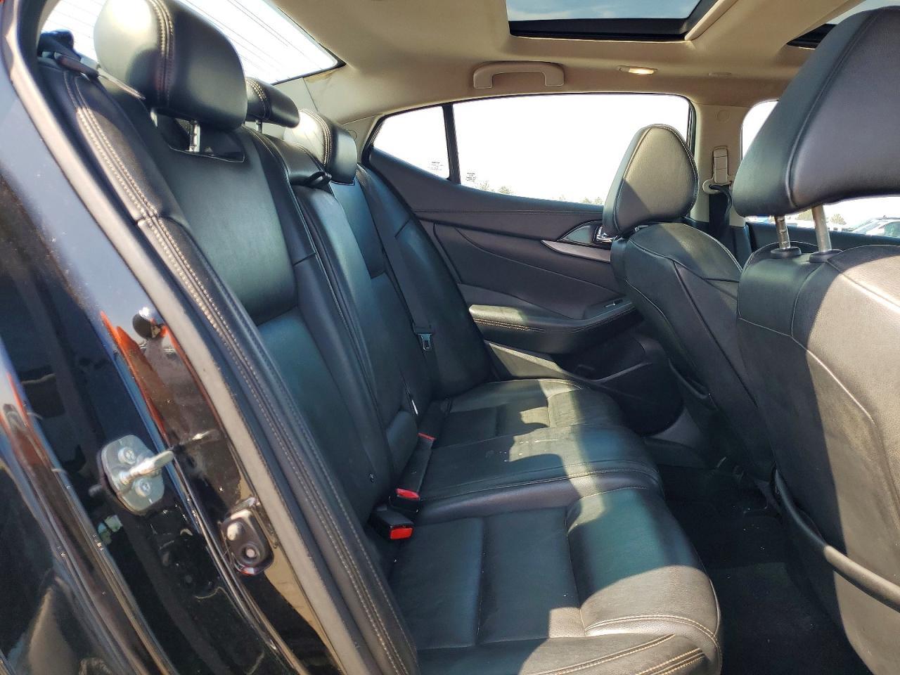 2017 NISSAN Maxima