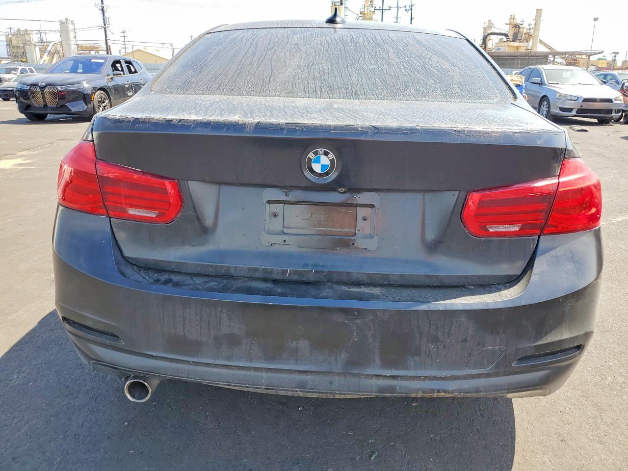 2018 BMW 3 SERIES