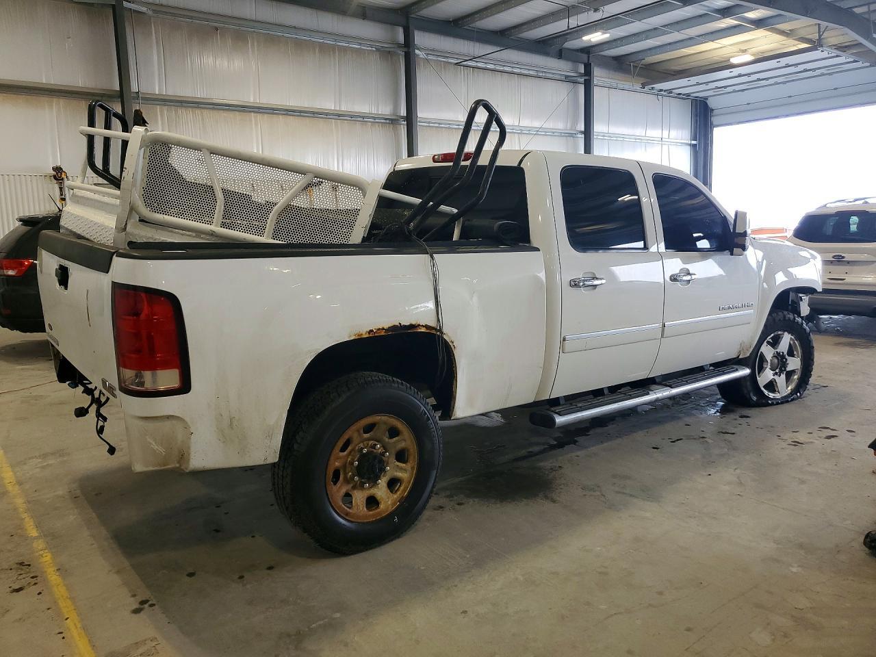 2011 GMC Sierra