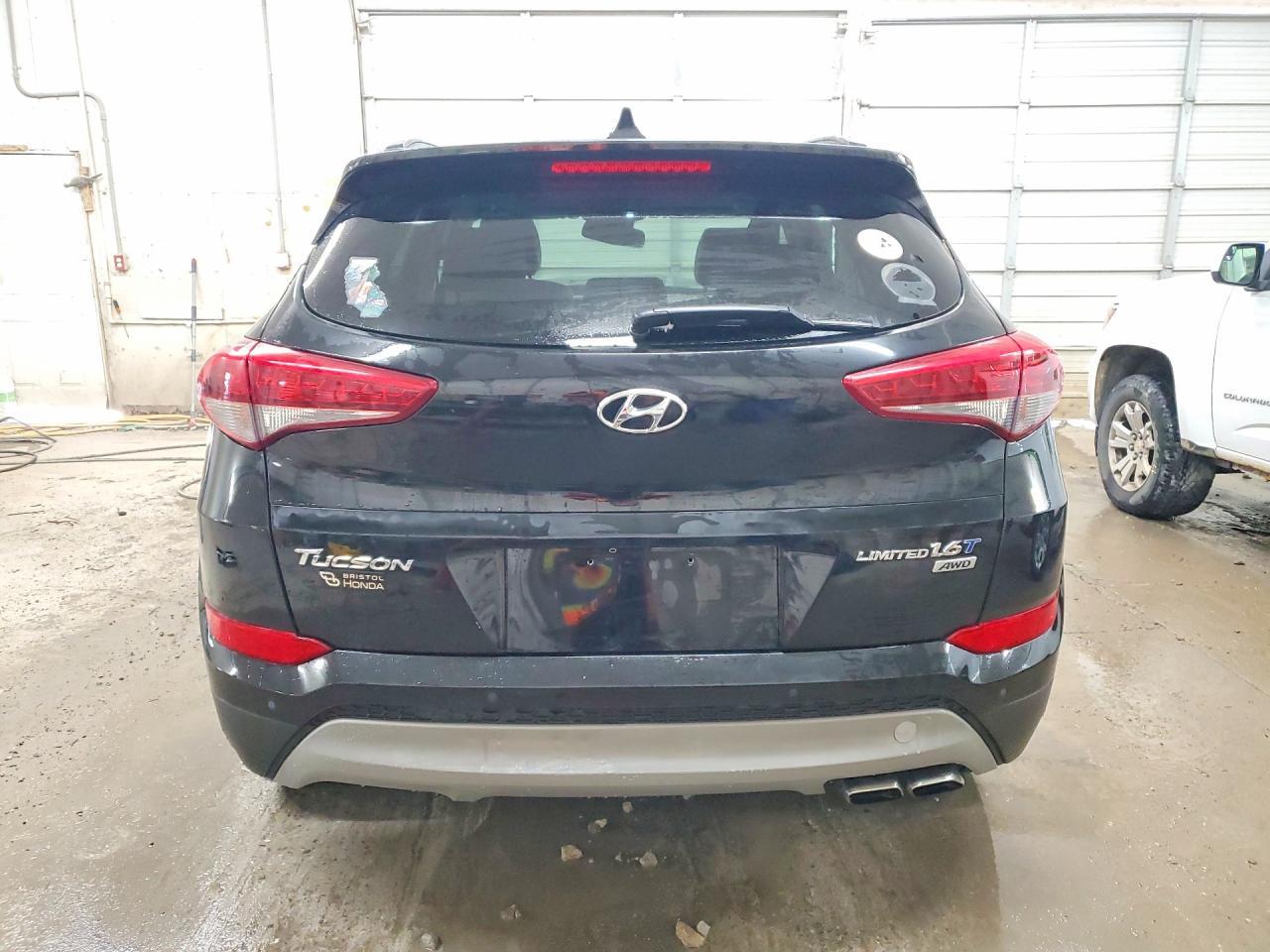2017 HYUNDAI TUCSON