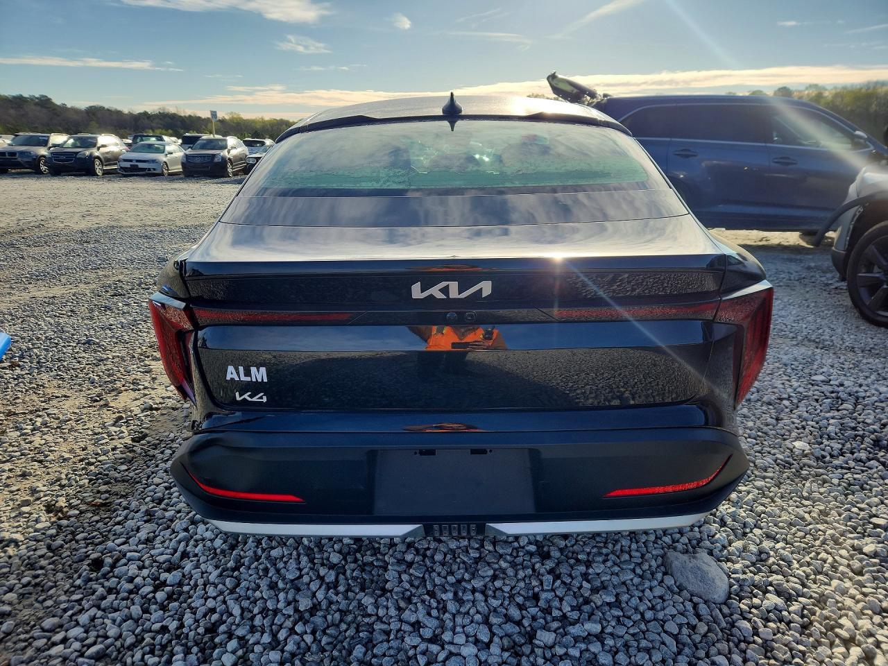 2025 KIA K4